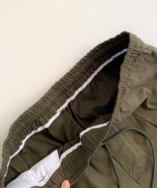 Q（キュー）の「カーゴジョガーパンツ（その他パンツ・レディース・ベージュ/カーキ・MEDIUM）」の6枚目の写真