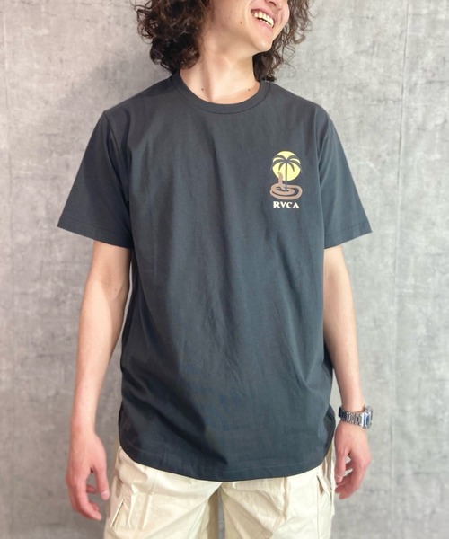 【RVCA】バックプリント コットン Tシャツ★カラー複数あり♪ RVCA】バックプリント ロゴ ロンT☆色違い多数あり！！ (RVCA/T