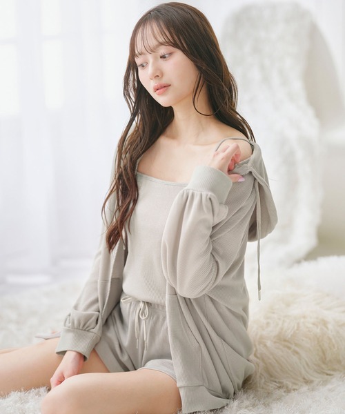 YU'NOW（ユナウ）の「【やわらか綿混ワッフル素材♪パーカー付きでロングシーズン活躍！】ワッフルルームウェア３点セット（ルームウェア/パジャマ・レディース・チャコールグレー/ベージュ/ブラウン/ブラック/ベージュ系その他/グレー系その他・L/LL/M/S）」の22枚目の写真