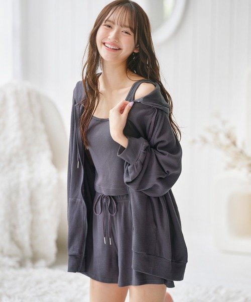 YU'NOW（ユナウ）の「【やわらか綿混ワッフル素材♪パーカー付きでロングシーズン活躍！】ワッフルルームウェア３点セット（ルームウェア/パジャマ・レディース・チャコールグレー/ベージュ/ブラウン/ブラック/ベージュ系その他/グレー系その他・L/LL/M/S）」の15枚目の写真