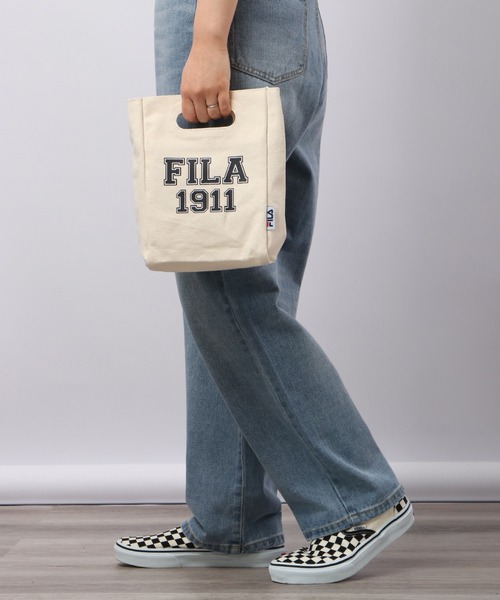 FILA（フィラ）の「FILA カレッジロゴ クリテショルダーバッグ（ショルダーバッグ・メンズ・オレンジ/ブルー/ブラック/グリーン・FREE）」の8枚目の写真