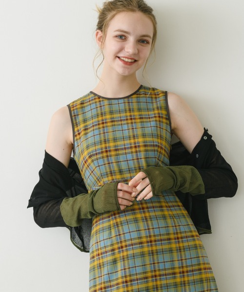 idem（イデム）の「bicolor sheer knit cardigan/バイカラーシアーカーディガン（カーディガン/ボレロ・レディース・アイボリー/ブラック/ピンク・FREE）」の20枚目の写真