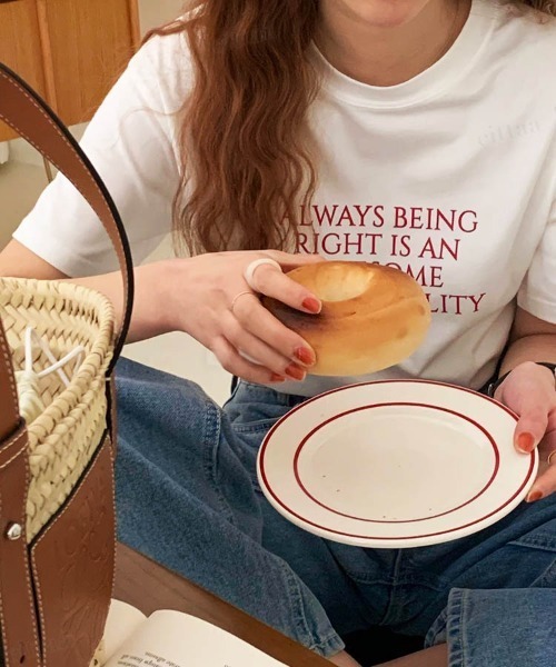 Dalfwin(ダールフィン)の「韓国ファッション ALWAYSロゴ半袖Tシャツ(Tシャツ/カットソー・レディース・ネイビー/アイボリー/ピンク・FREE)」の6枚目の写真