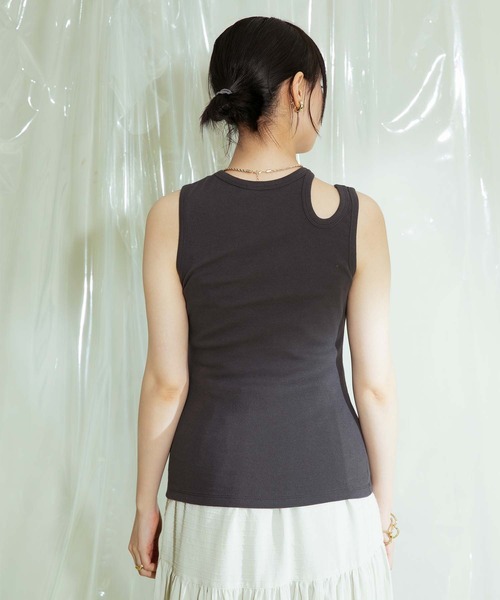 Eimee Law（エイミーロウ）の「カットアウトアメスリタンフ（タンクトップ・レディース・チャコールグレー/グレー/オフホワイト・38）」の9枚目の写真