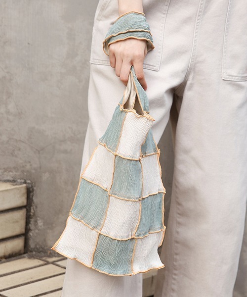 CONTROL FREAK / CTFK（コントロールフリーク）の「CONTROL FREAK(コントロールフリーク)シアーパッチメロウショッパー（トートバッグ・レディース・ベージュ/グリーン・FREE）」の5枚目の写真