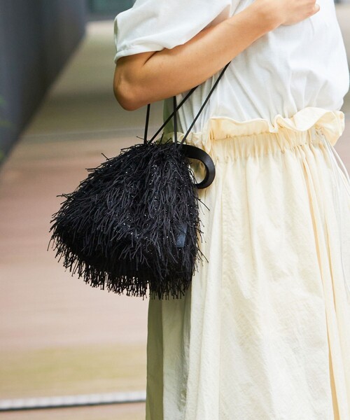 OUTDOOR PRODUCTS(アウトドアプロダクツ)の「OUTDOOR PRODUCTS × Firsthand/アウトドアプロダクツ 別注ブライトフリンジキンチャク(ショルダーバッグ・レディース・オフホワイト/ブラック/グレー・FREE)」の11枚目の写真