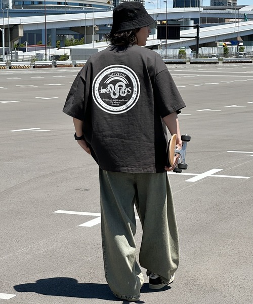 kutir(クティール)の「オーバーサイズサークルロゴTシャツ(Tシャツ/カットソー・メンズ・ブラック/オフホワイト・MEDIUM/LARGE)」の13枚目の写真
