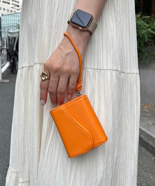 DISCOAT（ディスコート）の「ニュアンスフラップウォレット（財布・レディース・ミント/オレンジ/ブラック/ベージュ/クリーム/パープル・FREE）」の6枚目の写真