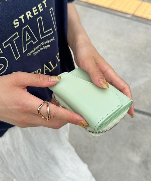 DISCOAT（ディスコート）の「ニュアンスフラップウォレット（財布・レディース・ミント/オレンジ/ブラック/ベージュ/クリーム/パープル・FREE）」の5枚目の写真