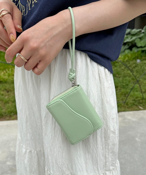 DISCOAT（ディスコート）の「ニュアンスフラップウォレット（財布・レディース・ミント/オレンジ/ブラック/ベージュ/クリーム/パープル・FREE）」の11枚目の写真