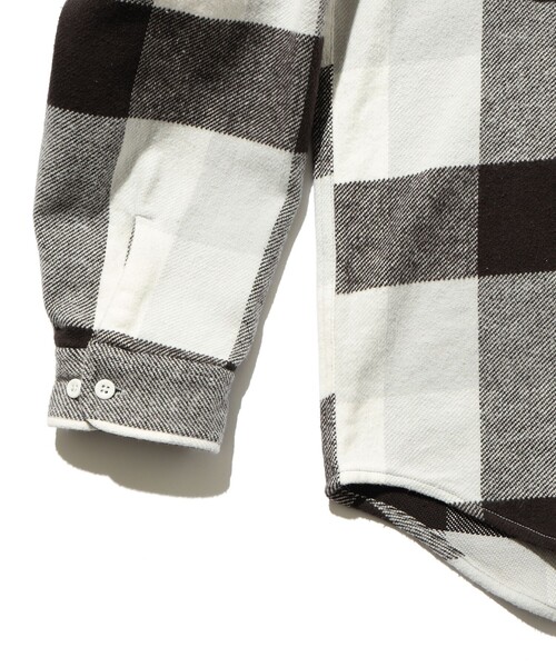 BEAMS（ビームス）の「BEAMS / フード ネル チェック シャツ（シャツ/ブラウス・メンズ・グレー/ブラウン・S/M/L/XL）」の6枚目の写真