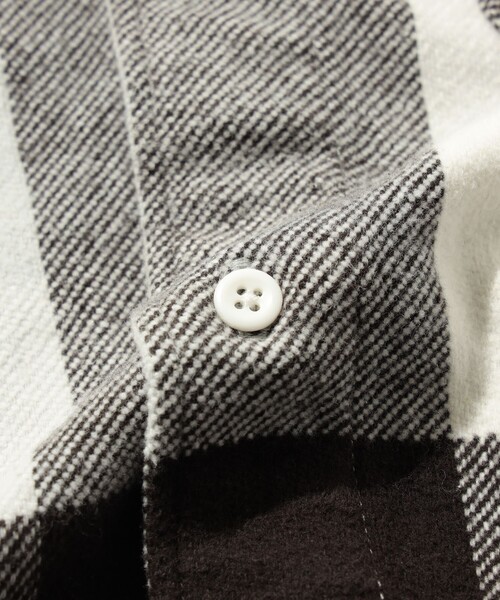 BEAMS（ビームス）の「BEAMS / フード ネル チェック シャツ（シャツ/ブラウス・メンズ・グレー/ブラウン・S/M/L/XL）」の3枚目の写真
