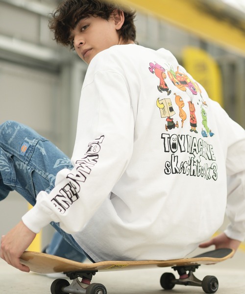 TOY MACHINE(トイ マシーン)の「【ムラサキスポーツ限定】TOY MACHINE/トイマシーン 長袖Tシャツ バックプリント ワイドシルエット コラボアイテム MTMFDLT4(Tシャツ/カットソー・メンズ・ホワイト/ライトブルー/ブラック・XL/L/M)」の2枚目の写真