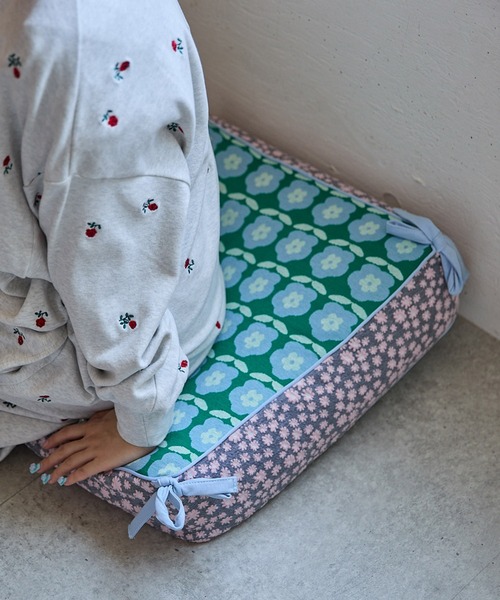 Casselini(キャセリーニ)の「Casselini HOME(キャセリーニ ホーム)ニットザブクッション(クッション/クッションカバー・レディース・ピンク/ネイビー/グリーン/ブラック/ブルー/ブラウン/サックスブルー/モスグリーン/レッド/ミント/ライトブルー・FREE)」の6枚目の写真