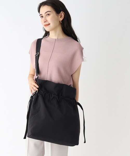 OPAQUE.CLIP（オペークドットクリップ）の「◆【軽量／A4収納可能】ドローストリングワンショルダー（ショルダーバッグ・レディース・グレー/ダークブラウン/ブラック/ライトベージュ/ブルー・00）」の18枚目の写真