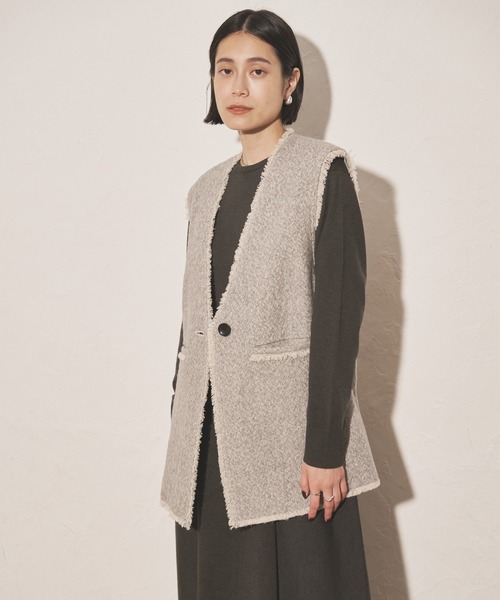 audrey and john wad（オードリーアンドジョンワッド）の「ヘリンボーンツイードロングベスト（ベスト・レディース・グレー/ブラウン/ブラック・FREE）」の4枚目の写真