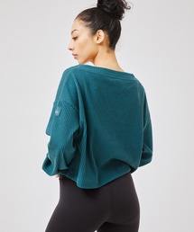 Sサイズ　alo yoga Vネック　ポリエステル　セーター Alo Yoga（アロヨガ）の「【alo】Muse V-Neck Pullover ミューズ V