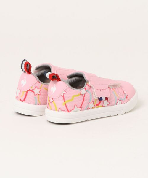 le coq sportif(ルコックスポルティフ)の「le coq sportif ルコックスポルティフ LA ROLAND 2 F ART【脱ぎ履き簡単】ベビーシューズ(ラローラン2Fアート)(スニーカー・キッズ・パープル/ピンク・13.5cm/16.0cm/15.5cm/14.0cm/15.0cm/14.5cm/13.0cm)」の3枚目の写真