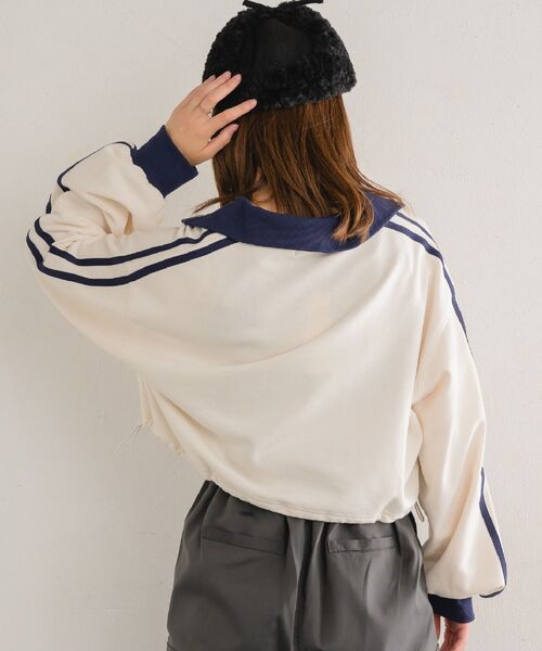 RETRO GIRL（レトロガール）の「ラインハーフZIPトレーナー（Tシャツ/カットソー・レディース・ナチュラル/ブルー/チャコールグレー・FREE）」の10枚目の写真