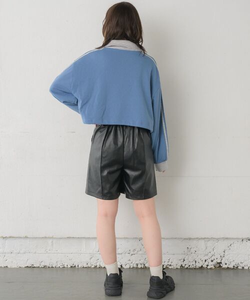 RETRO GIRL（レトロガール）の「ラインハーフZIPトレーナー（Tシャツ/カットソー・レディース・ナチュラル/ブルー/チャコールグレー・FREE）」の21枚目の写真