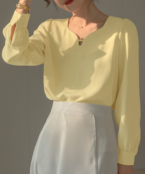 MILAE（ミレ）の「キーネックプルオーバーシャツブラウス（シャツ/ブラウス・レディース・ベージュ/ブラック/ホワイト/グレー・S/M/L）」の18枚目の写真