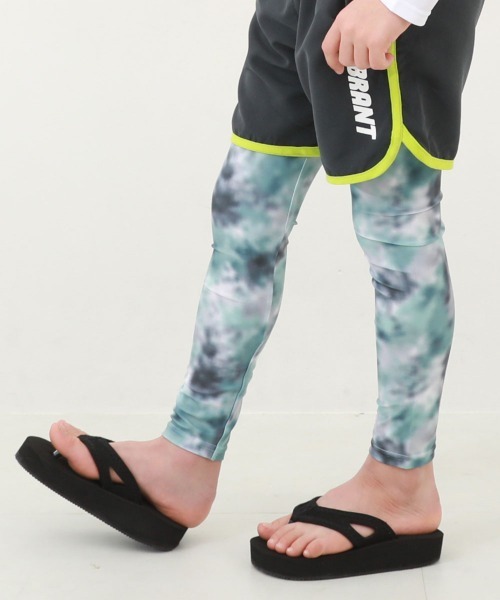 devirock（デビロック）の「UVカット 選べるデザイン ラッシュレギンス/トレンカ（ラッシュガード・キッズ・グリーン系その他2/グリーン系その他/グレー系その他2/ブラック/ブラック系その他/グレー系その他/ネイビー/ネイビー系・160cm/150cm/130cm/120cm/110cm/100cm/140cm）」の5枚目の写真