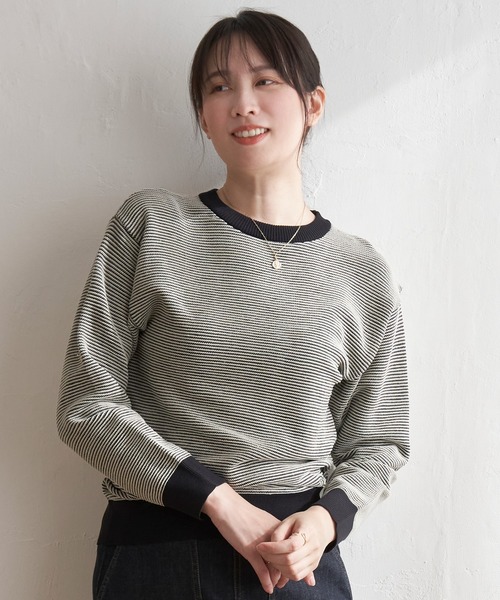 ikka(イッカ)の「GOKU楽 ボーダーニットプルオーバー(ニット/セーター・レディース・ベージュ/ブラック/スカイブルー・M/L/S)」の2枚目の写真
