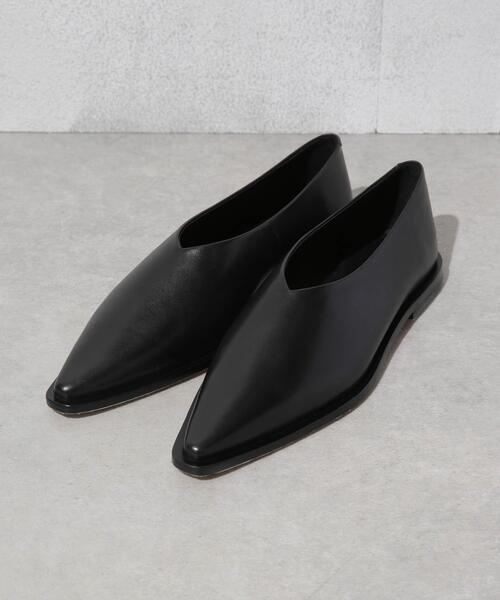 JVAM（ジェーヴィエーエム）の「JVAM/AUGUST ポインテッドシューズ（その他シューズ・レディース・ホワイト/ブラック・36/37/38）」の3枚目の写真