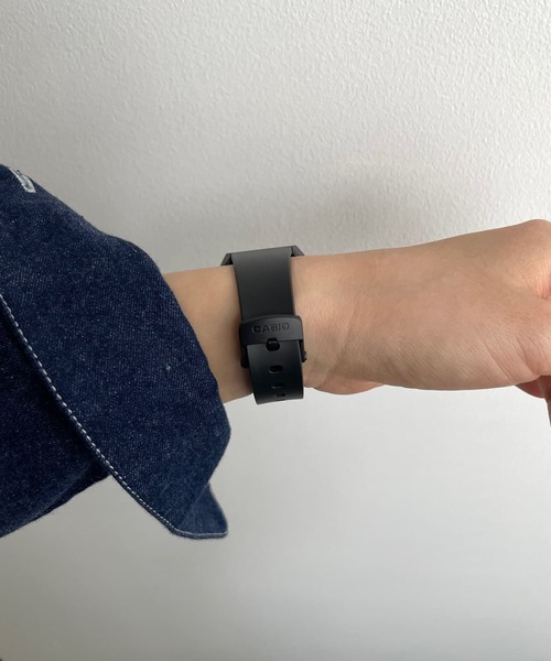 CASIO（カシオ）の「CASIO　メタルデジタルウォッチ（アナログ腕時計・レディース・ブラック/ベージュ/ブロンズ・-）」の9枚目の写真