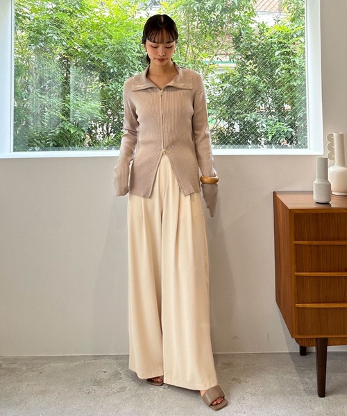 Doux archives(ドゥアルシーヴ)の「ダブルファスナーリブニット(ニット/セーター・レディース・パープル/ネイビー/ベージュ/アイボリー・FREE)」の8枚目の写真