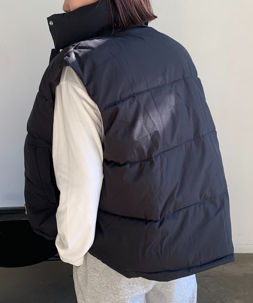 SHEPP(シープ)の「オーバーシルエット 中綿ベスト(ベスト・レディース・ホワイト/ベージュ/ブラック・M/L/XL)」の7枚目の写真