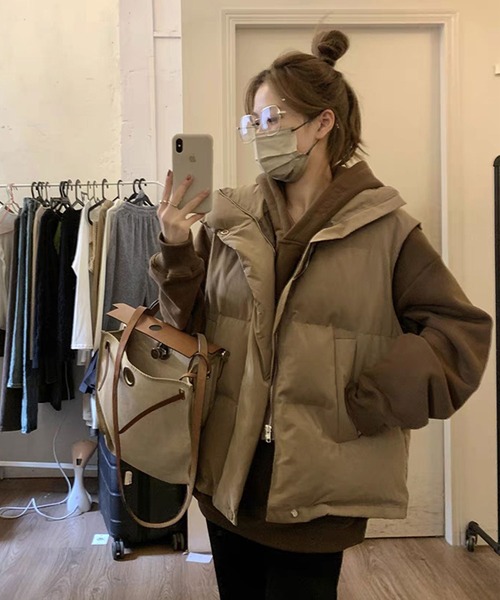 SHEPP(シープ)の「オーバーシルエット 中綿ベスト(ベスト・レディース・ホワイト/ベージュ/ブラック・M/L/XL)」の11枚目の写真