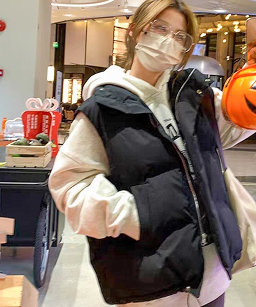 SHEPP(シープ)の「オーバーシルエット 中綿ベスト(ベスト・レディース・ホワイト/ベージュ/ブラック・M/L/XL)」の14枚目の写真