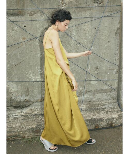 ※最終値下 UN3D. アンスリード キャミワンピース ロング 2025年最新】UN3D. カラー：ブラック系 キャミワンピースの人気