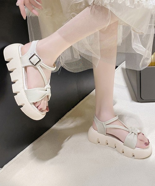 Miniministore(ミニミニストア)の「厚底サンダル トラックソールサンダル韓国(サンダル・レディース・ブラック/アイボリー・22.5cm/23.0cm/23.5cm/24.0cm/24.5cm)」の9枚目の写真