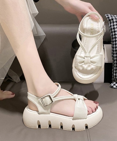 Miniministore(ミニミニストア)の「厚底サンダル トラックソールサンダル韓国(サンダル・レディース・ブラック/アイボリー・22.5cm/23.0cm/23.5cm/24.0cm/24.5cm)」の10枚目の写真
