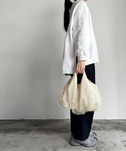 favori(ファヴォリ)の「EM:favoriスバシアトート チュールトート バッグ 軽量約108g(トートバッグ・レディース・ピンク/グリーン/ブラック/アイボリー・FREE)」の8枚目の写真