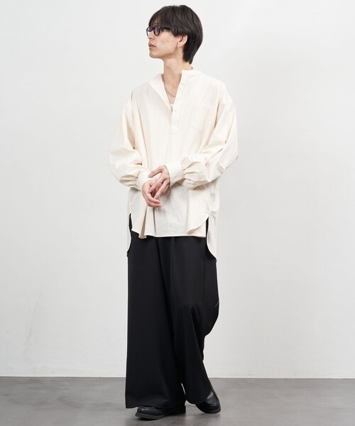 PUBLUX（パブリュクス）の「PUBLUX/パブリュクス プルオーバースタンドカラーシャツ/ユニセックス(限定展開)（シャツ/ブラウス・メンズ・キナリ/ブラック/オリーブ・SMALL/MEDIUM/LARGE）」の4枚目の写真