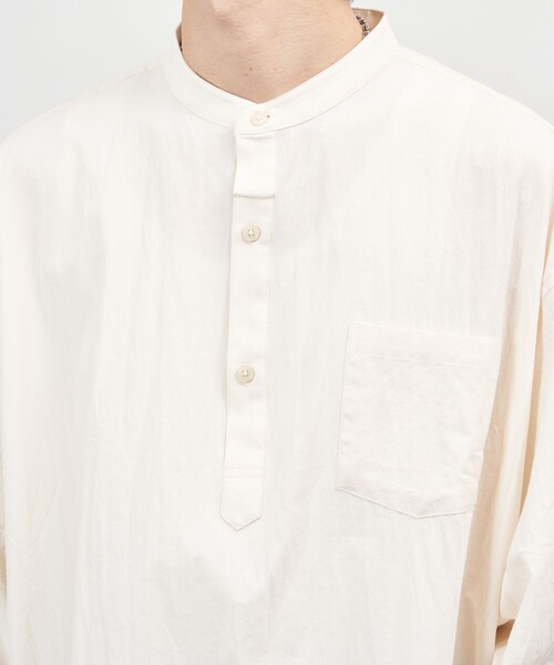 PUBLUX（パブリュクス）の「PUBLUX/パブリュクス プルオーバースタンドカラーシャツ/ユニセックス(限定展開)（シャツ/ブラウス・メンズ・キナリ/ブラック/オリーブ・SMALL/MEDIUM/LARGE）」の15枚目の写真