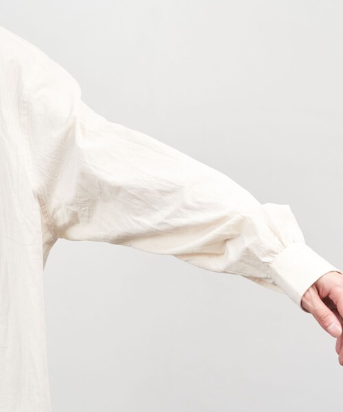 PUBLUX（パブリュクス）の「PUBLUX/パブリュクス プルオーバースタンドカラーシャツ/ユニセックス(限定展開)（シャツ/ブラウス・メンズ・キナリ/ブラック/オリーブ・SMALL/MEDIUM/LARGE）」の17枚目の写真