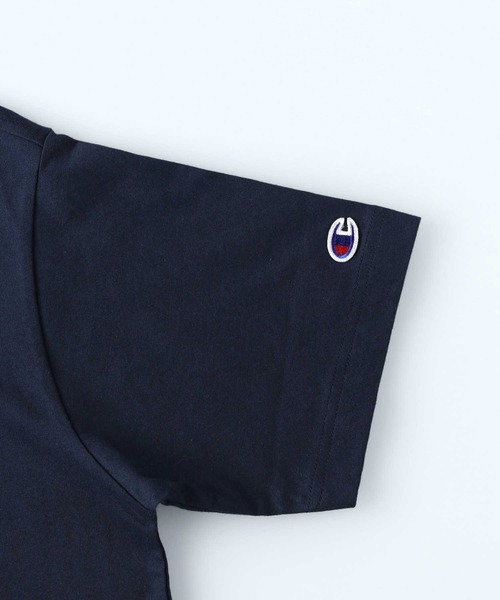 Champion(チャンピオン)の「Champion(チャンピオン)カレッジロゴプリントTシャツ(Tシャツ/カットソー・レディース・ネイビー/ベージュ/ホワイト/グリーン・XL/M/L)」の19枚目の写真