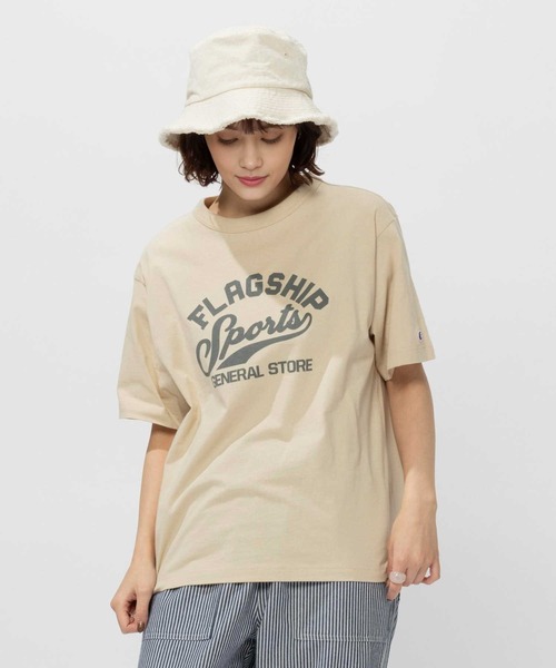 【新品】ロコソラーレ⭐︎レプリカTシャツMサイズ セール】【Champion】カレッジロゴプリントTシャツ（Tシャツ