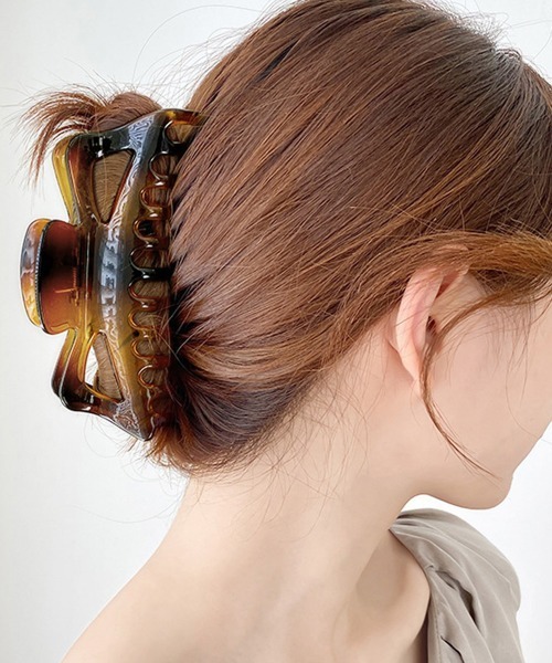 Miniministore(ミニミニストア)の「バンスクリップ ヘアクリップ レディース(バレッタ/ヘアクリップ・レディース・アイボリー/ブラック/ブラウン/ホワイト・FREE)」の4枚目の写真