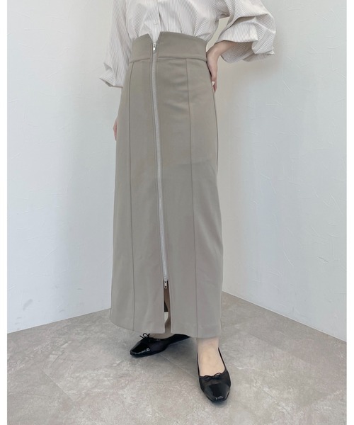 mysty woman(ミスティウーマン)の「フロントzipタイトスカート 113492(スカート・レディース・ブラック/ライトベージュ/ベージュ系その他・FREE)」の11枚目の写真