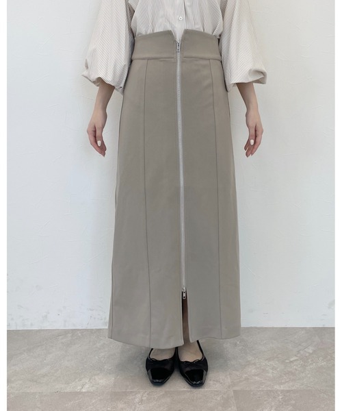 mysty woman(ミスティウーマン)の「フロントzipタイトスカート 113492(スカート・レディース・ブラック/ライトベージュ/ベージュ系その他・FREE)」の12枚目の写真