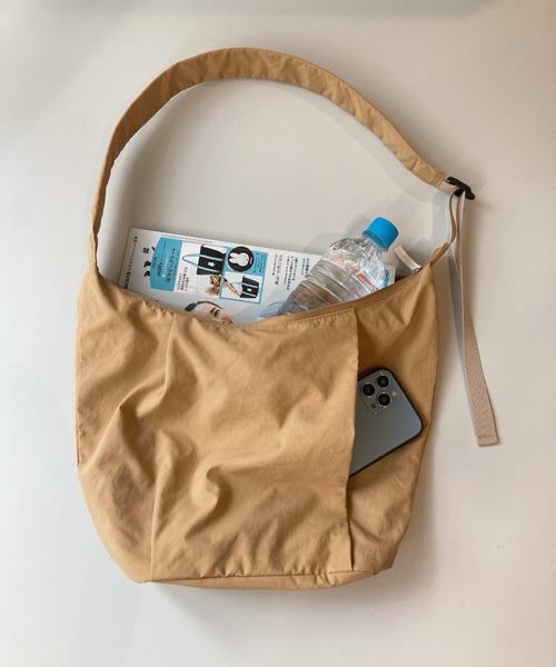 EARTH MADE（アースメイド）の「LIGHT NYLON SHOULDER（ショルダーバッグ・メンズ・ネイビー/ブラック/グレー/カーキ/ベージュ・FREE）」の7枚目の写真