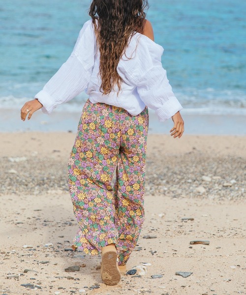 【セール】MIDNIGHT AVENUE/ロキシーボタニカル柄リラックスロングパンツ（その他パンツ）｜ROXY（ロキシー）