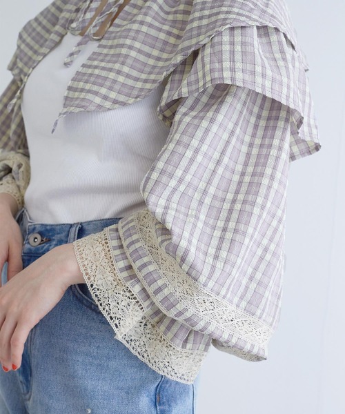 w closet（ダブルクローゼット）の「レース付きショートボレロ