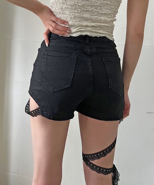Jewelobe(ジュエローブ)の「レースリボンマイクロショートパンツ(その他パンツ・レディース・ホワイト/ブラック・M/S)」の11枚目の写真