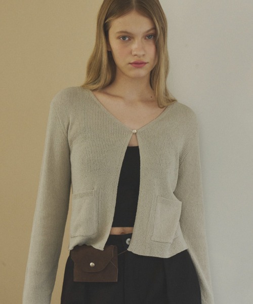 GIUNON(ジウノン)の「【カップ付き】rib fit bra top / リブフィットブラトップ(キャミソール・レディース・ホワイト/ブラック/グレー・FREE)」の12枚目の写真